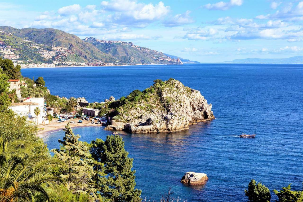 Terrasse Sur Isola Bella Apartamento Taormina Exterior foto